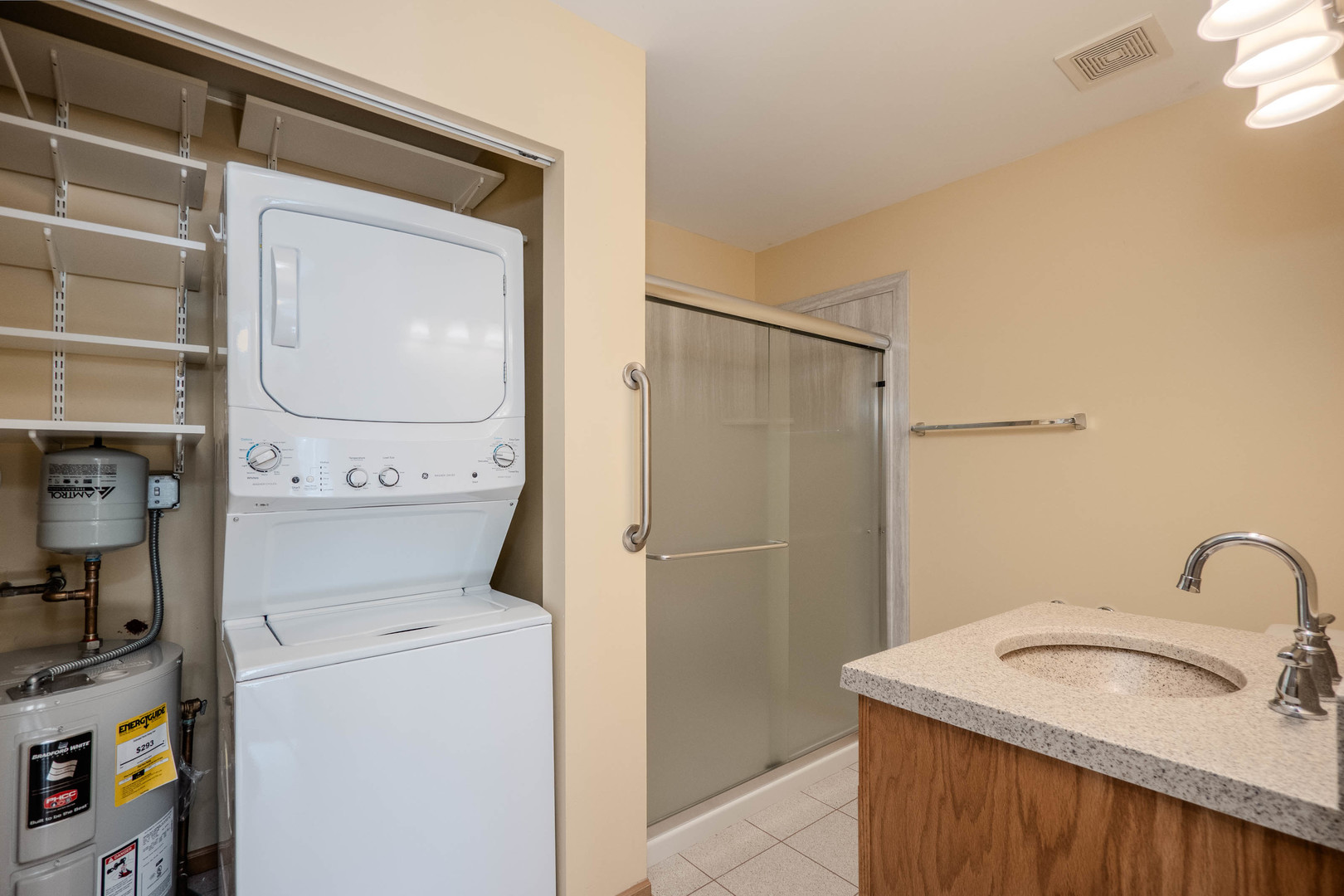 801 North McLean Boulevard, Unit 320 Elgin, IL 60123 - Photo 12 of 38