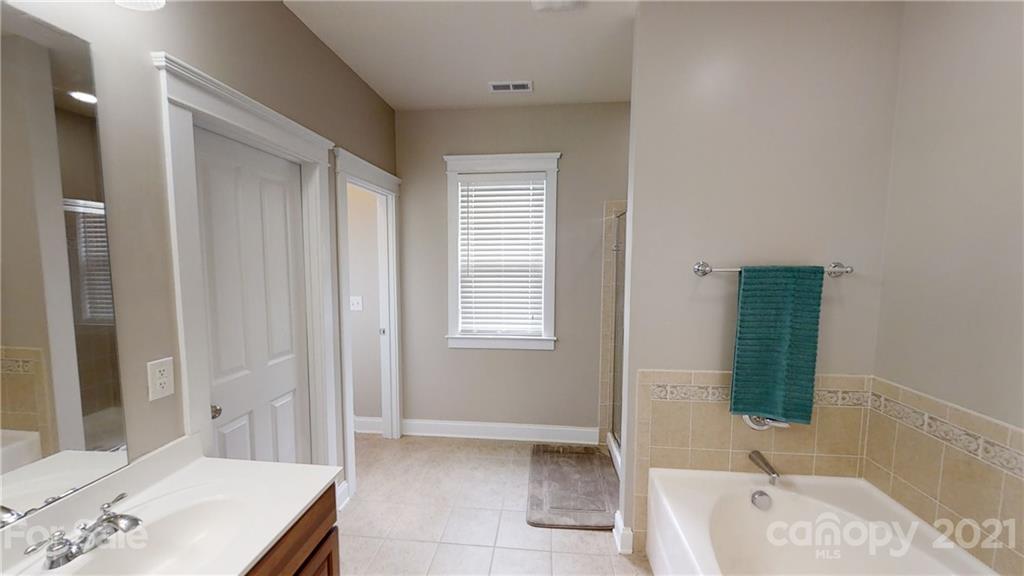 4116 Library Lane Northwest Conover, NC 28613 - Photo 28 of 47 Gallery Image 28