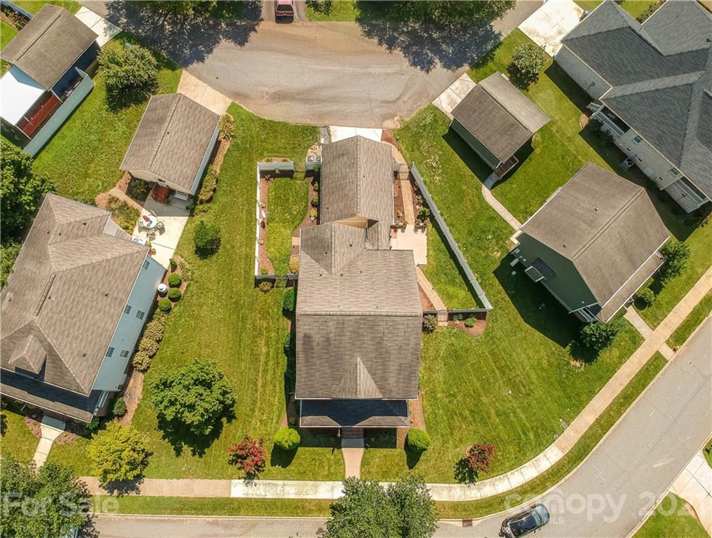 4116 Library Lane Northwest Conover, NC 28613 - Photo 4 of 47 Gallery Image 4