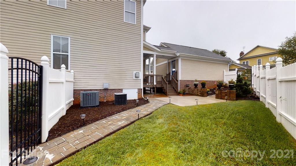 4116 Library Lane Northwest Conover, NC 28613 - Photo 40 of 47 Gallery Image 40