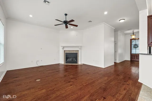 $2,300 | 1124 Crystal Creek Drive, Shreveport, LA 71106