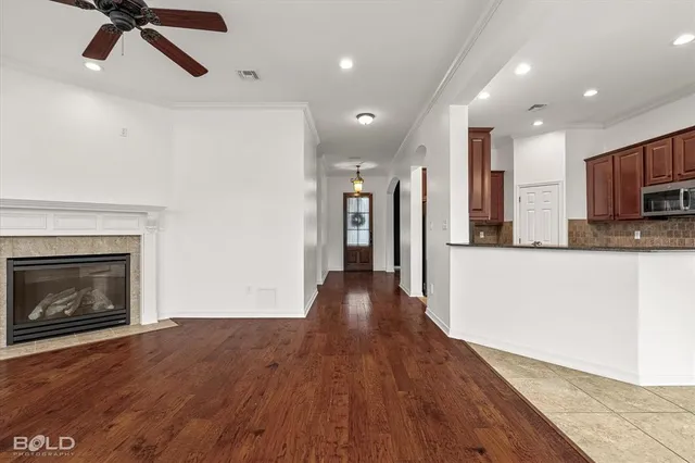 $2,300 | 1124 Crystal Creek Drive, Shreveport, LA 71106