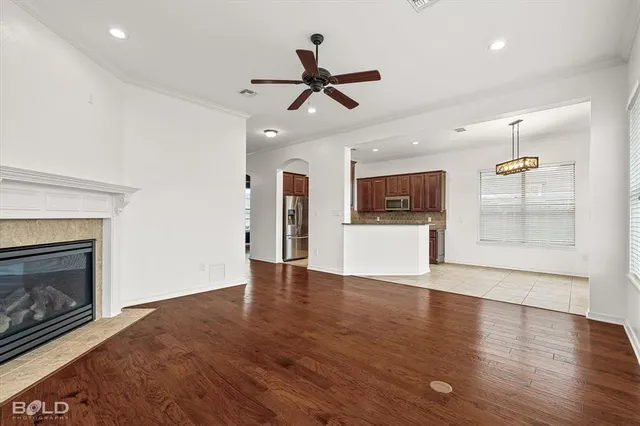 $2,300 | 1124 Crystal Creek Drive, Shreveport, LA 71106