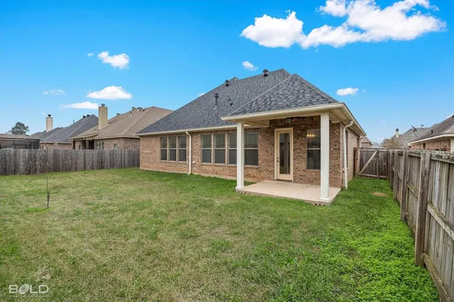 $2,300 | 1124 Crystal Creek Drive, Shreveport, LA 71106