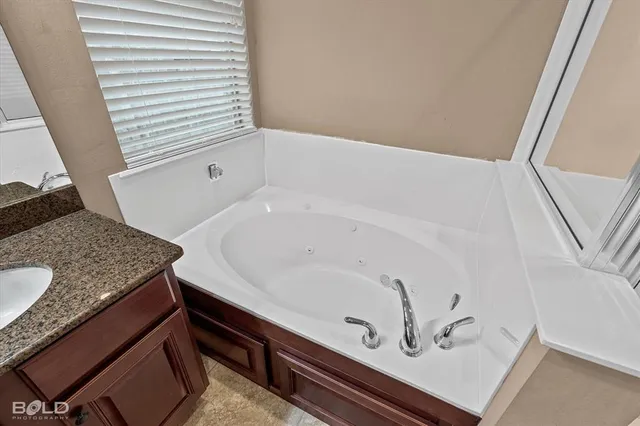 $2,300 | 1124 Crystal Creek Drive, Shreveport, LA 71106