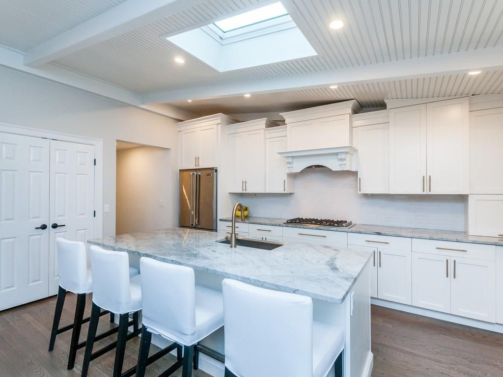 216 Quinobequin Road Newton, MA 02468 - Photo 4 of 18