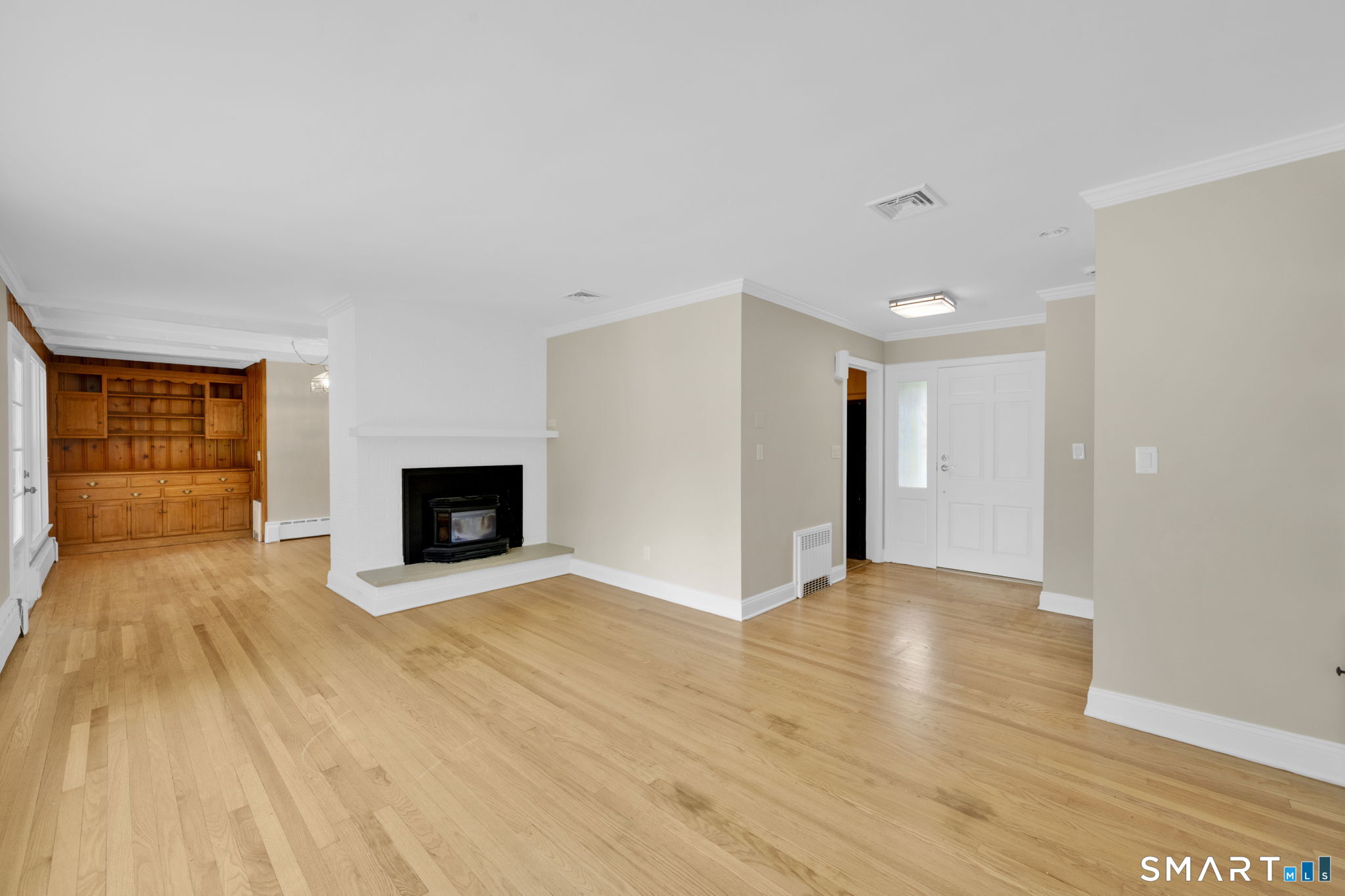 12 Unity Drive Trumbull, CT 06611 - Photo 6 of 38