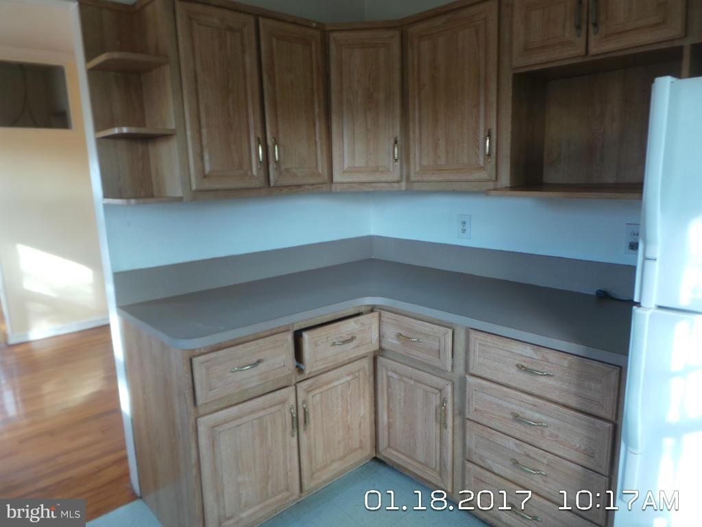 13307 Lydia Street Silver Spring, MD 20906 - Photo 13 of 15 Kitchen