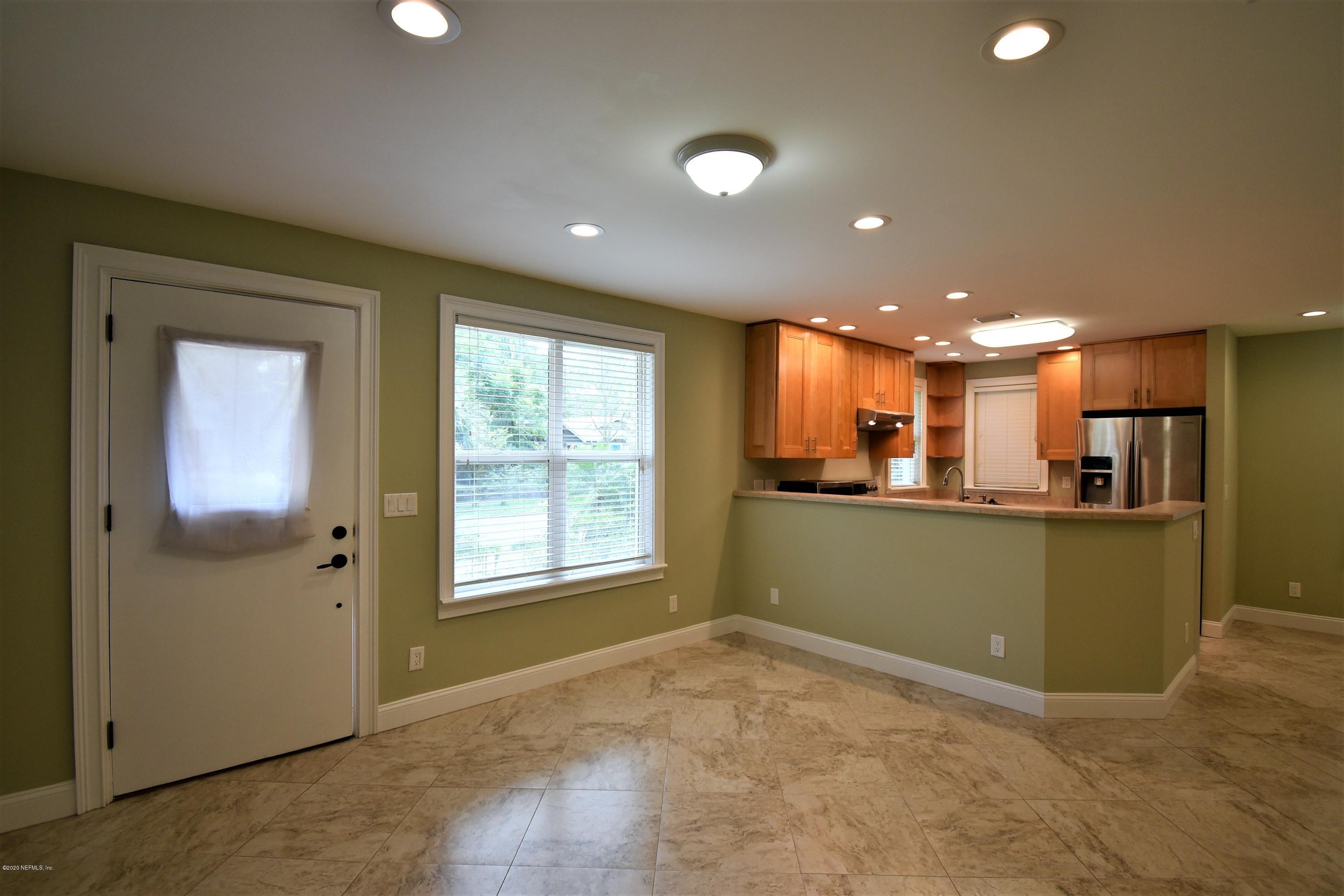 3843 Valencia Road Jacksonville, FL 32205 - Photo 5 of 21 DSC_2751