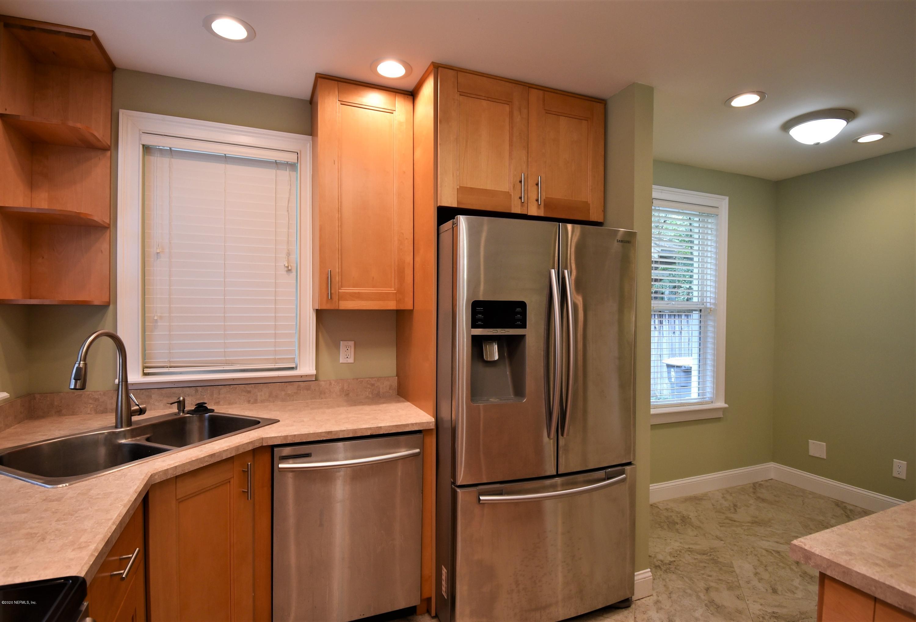 3843 Valencia Road Jacksonville, FL 32205 - Photo 9 of 21 DSC_2758