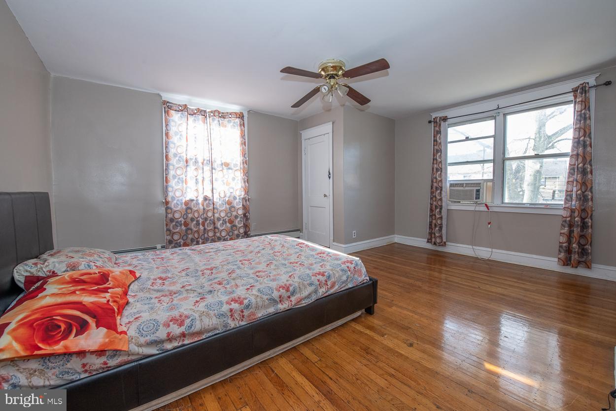 119 Kent Road Upper Darby, PA 19082 - Photo 22 of 39 Master Bedroom