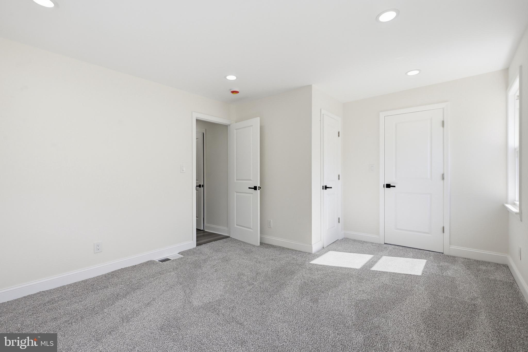 7 Sicklerville Road Sicklerville, NJ 08081 - Photo 17 of 27 Gallery Image 17
