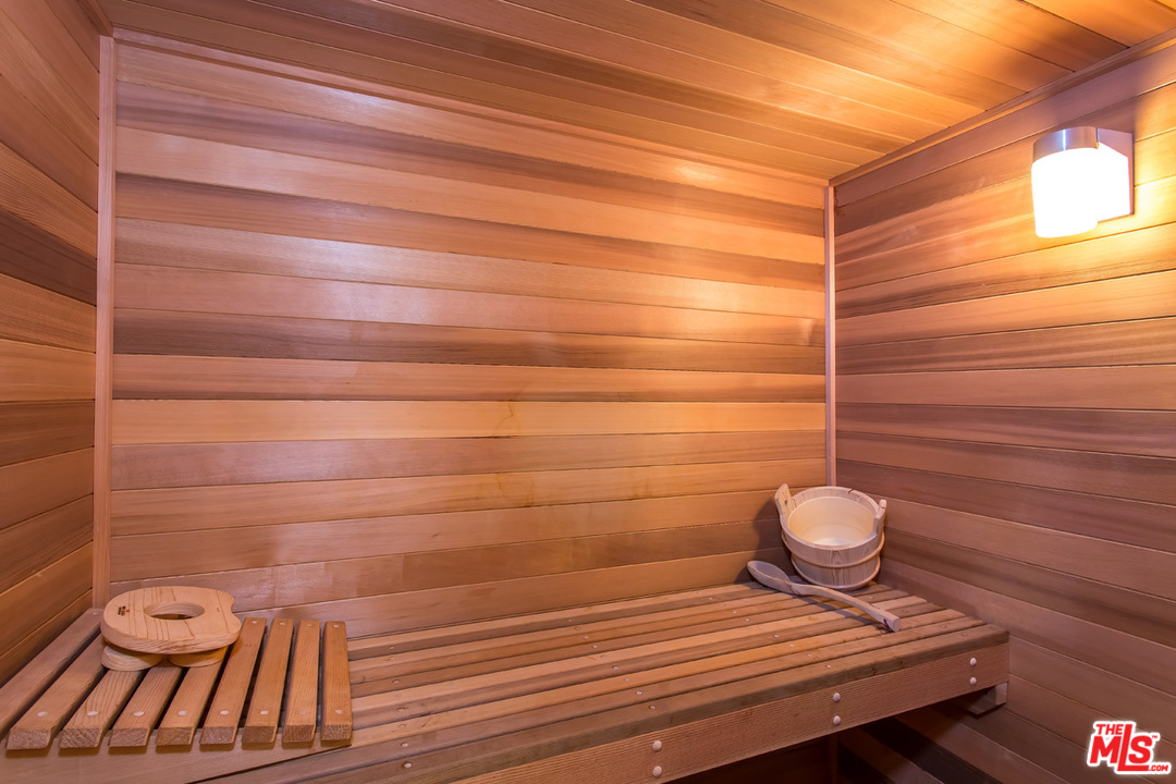 4142 Vanetta Drive Studio City, CA 91604 - Photo 27 of 43