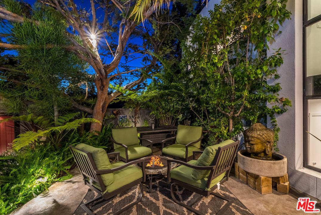 4142 Vanetta Drive Studio City, CA 91604 - Photo 30 of 43