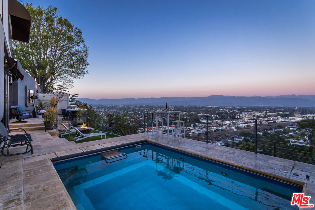 4142 Vanetta Drive Studio City, CA 91604 - Photo 35 of 43