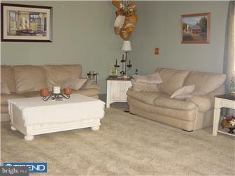 2150 Starr Road Quakertown, PA 18951 - Photo 5 of 12 Family Room