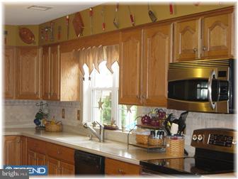 2150 Starr Road Quakertown, PA 18951 - Photo 7 of 12 Kitchen