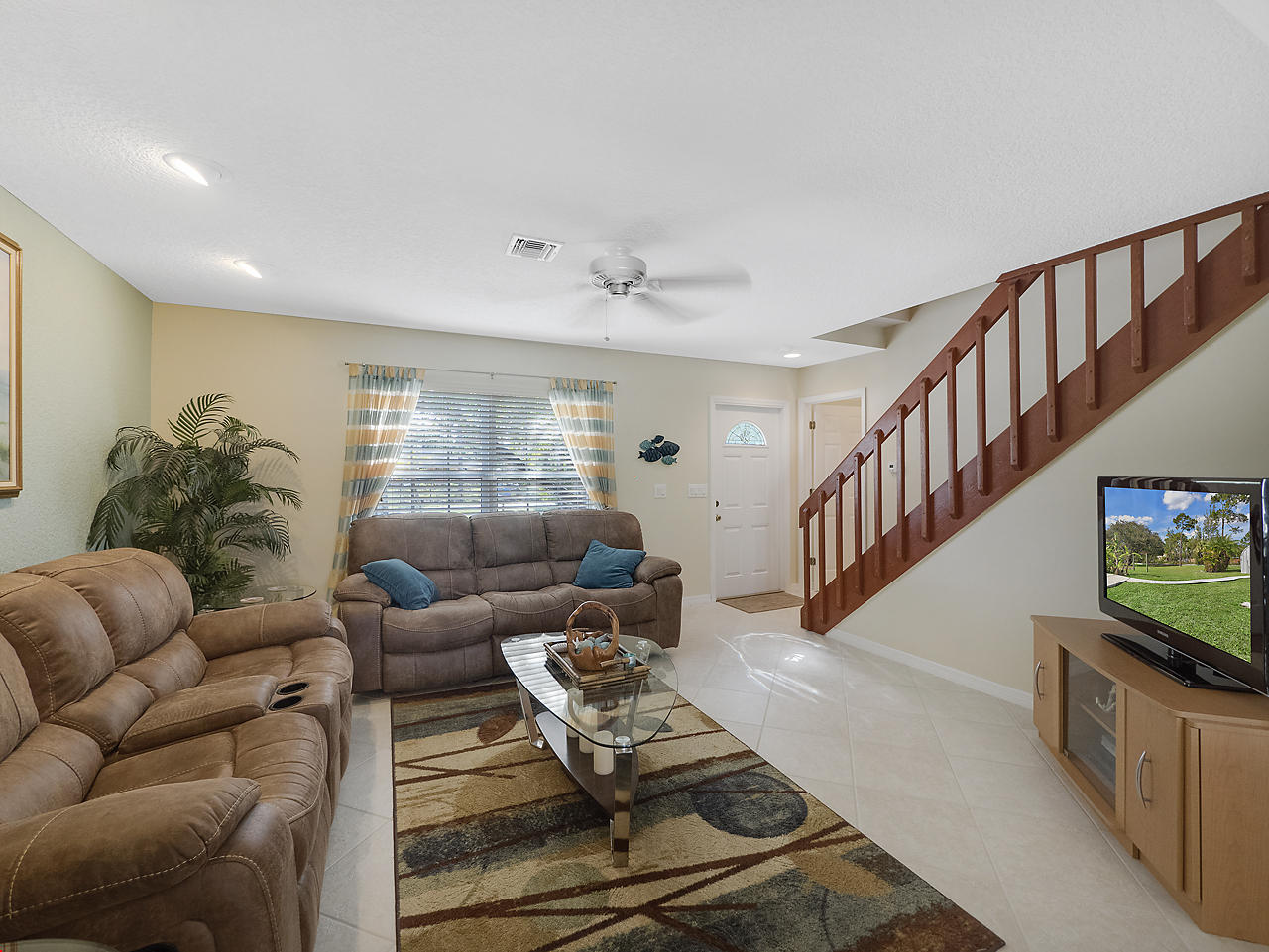 17285 42nd Road North Loxahatchee, FL 33470 - Photo 8 of 27 Living Room