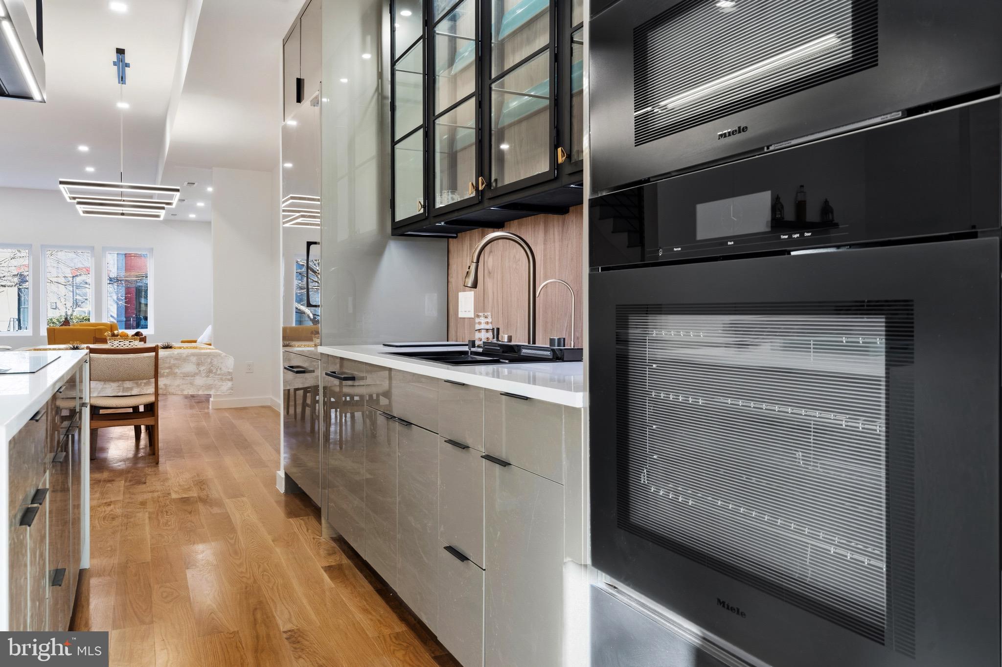 1203 G Street Northeast Washington, DC 20002 - Photo 12 of 46