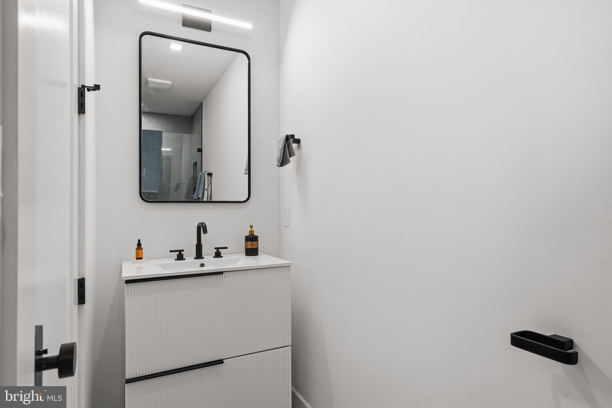 1203 G Street Northeast Washington, DC 20002 - Photo 35 of 46