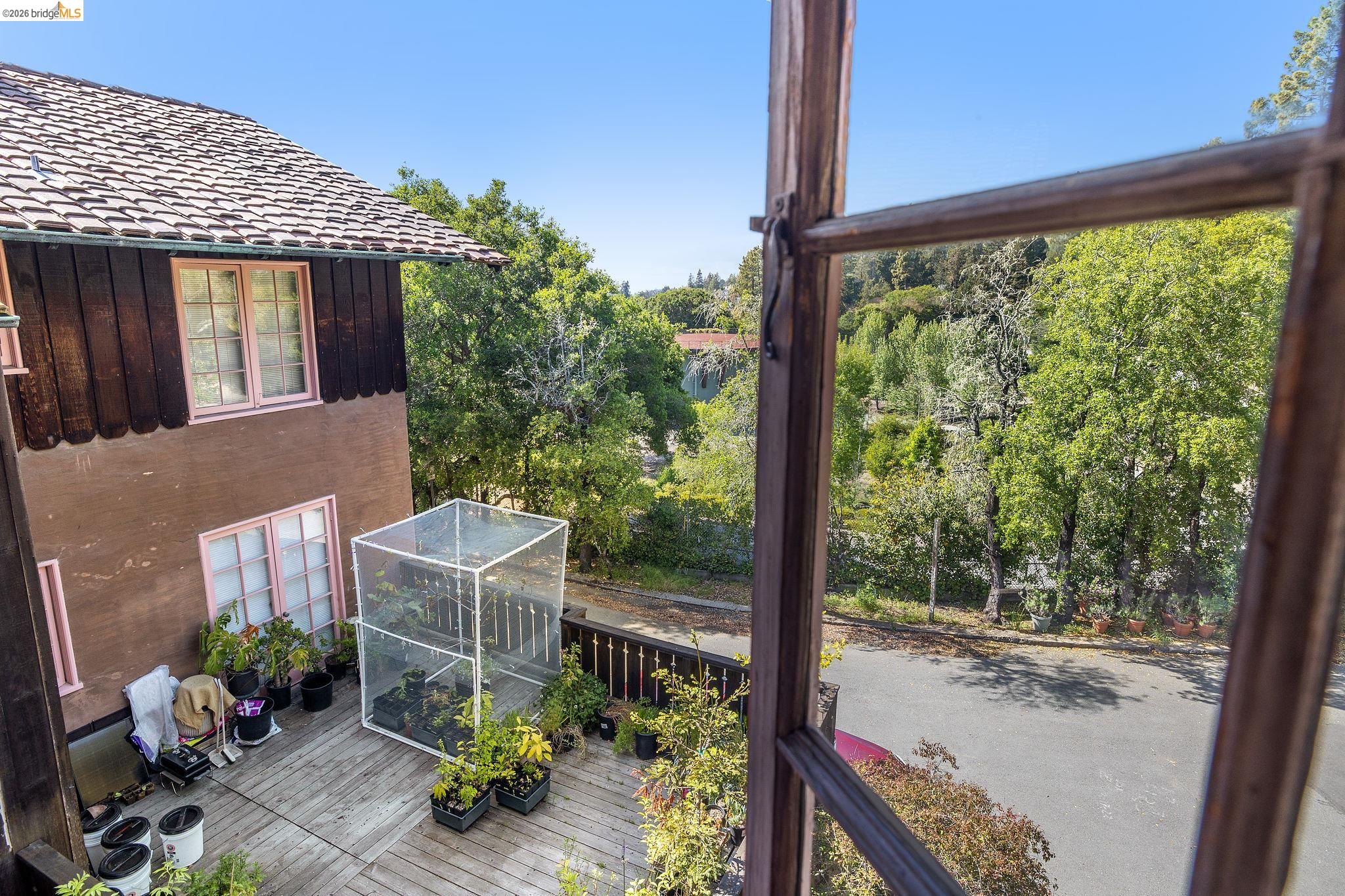 2501 Rose Walk Berkeley, CA 94708 - Photo 58 of 60 a view of a backyard with garden and patio