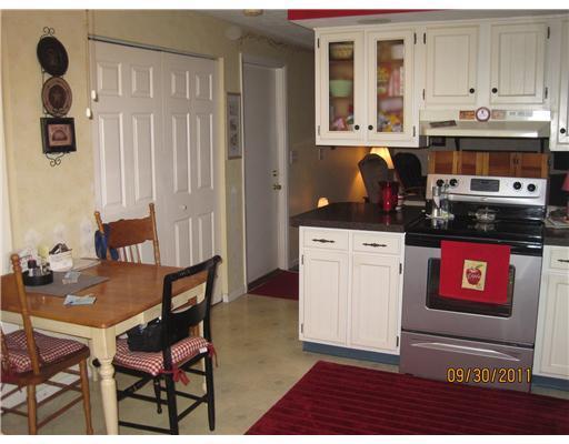 2926 Alameda Springfield, OH 45503 - Photo 8 of 18