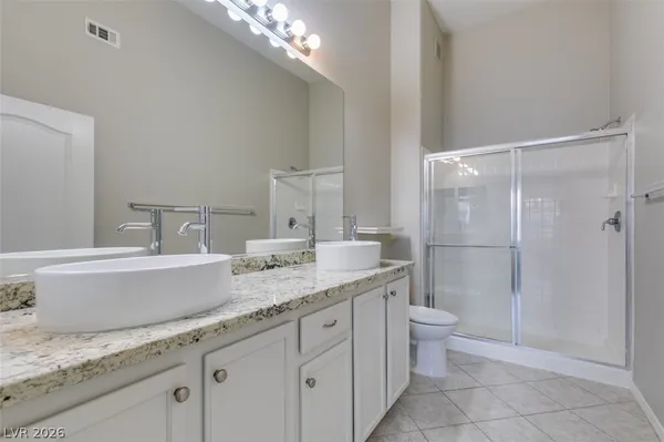 $1,575 | 2305 West Horizon Ridge Parkway, Unit 2023, Henderson, NV 89052