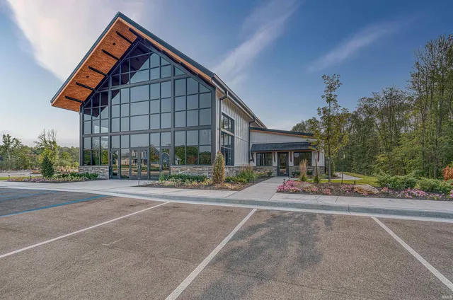 $335,000 | 4039 Cottonwood, Boonville, IN 47601