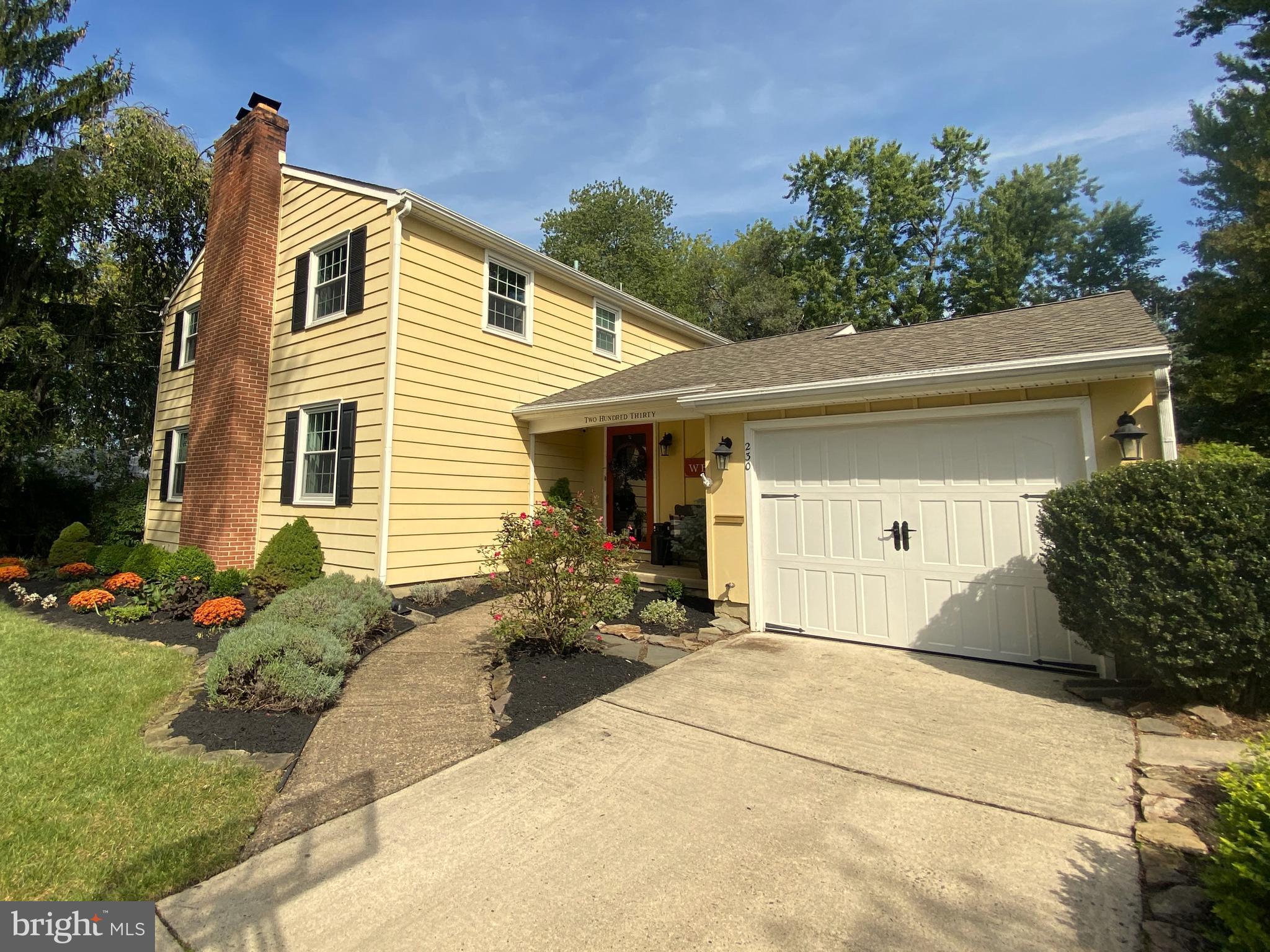 230 Sharrowvale Road Cherry Hill, NJ 08034 - Photo 4 of 25