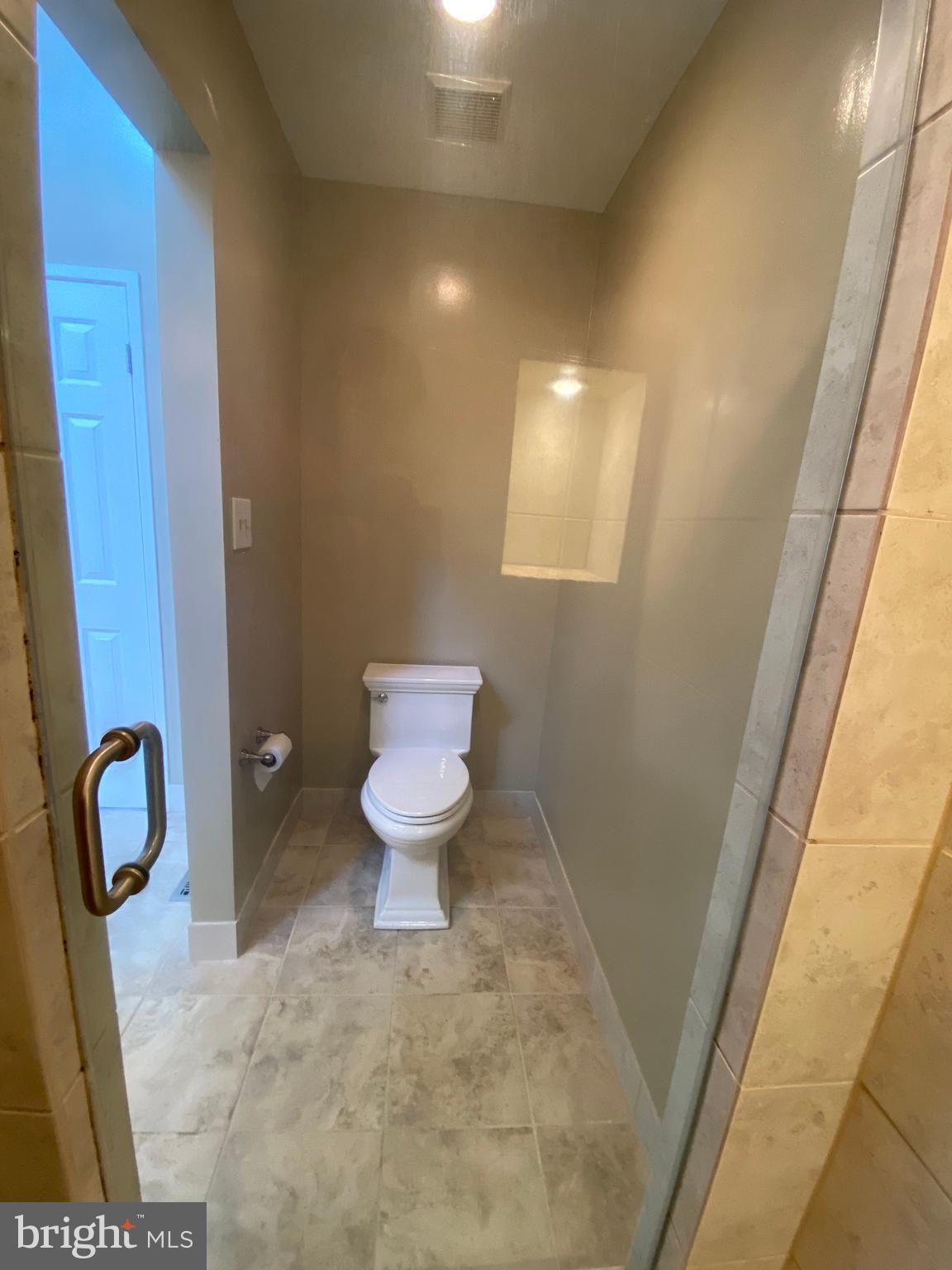 10944 Whiterim Drive Potomac, MD 20854 - Photo 30 of 46