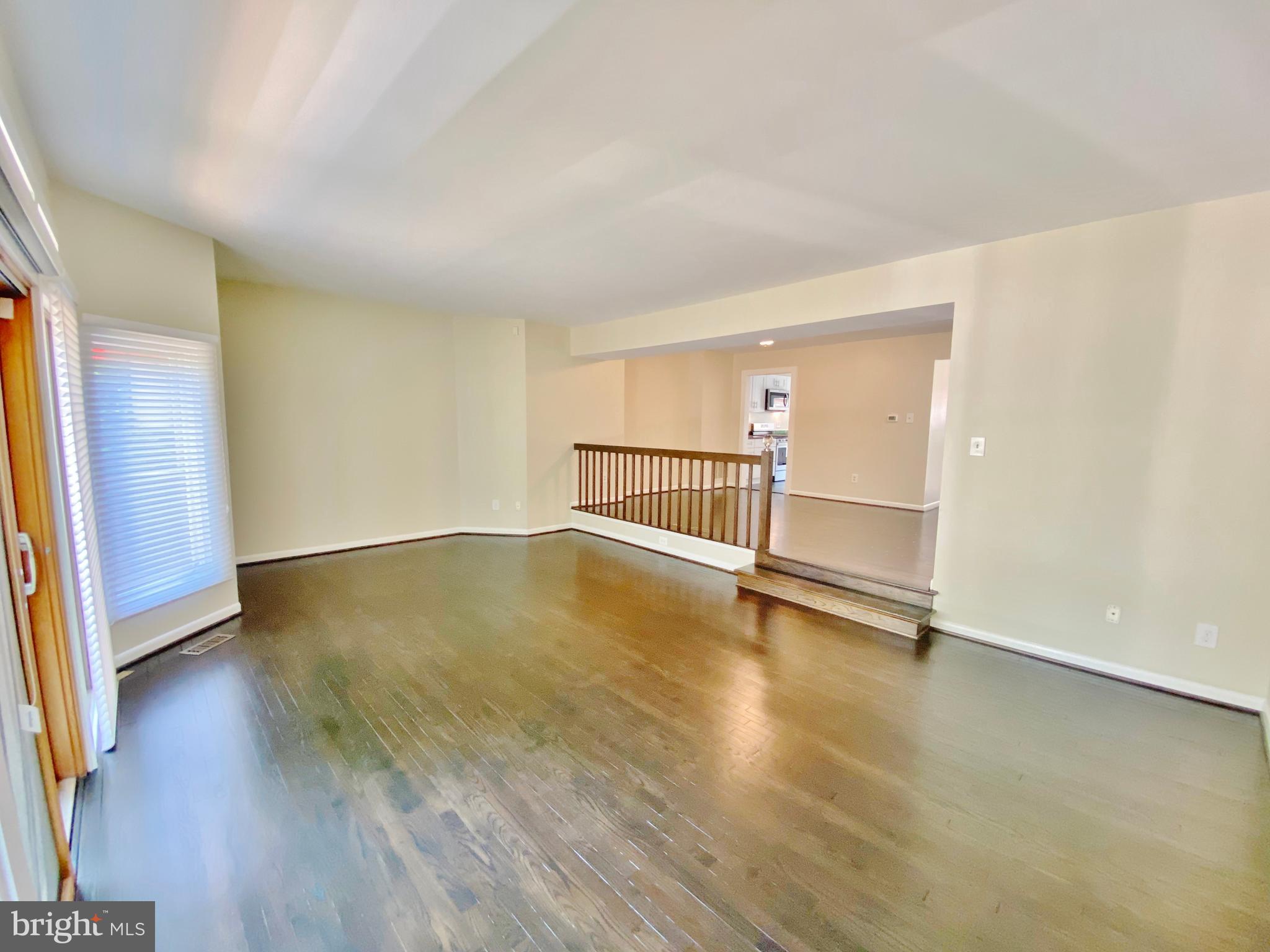 10944 Whiterim Drive Potomac, MD 20854 - Photo 4 of 46