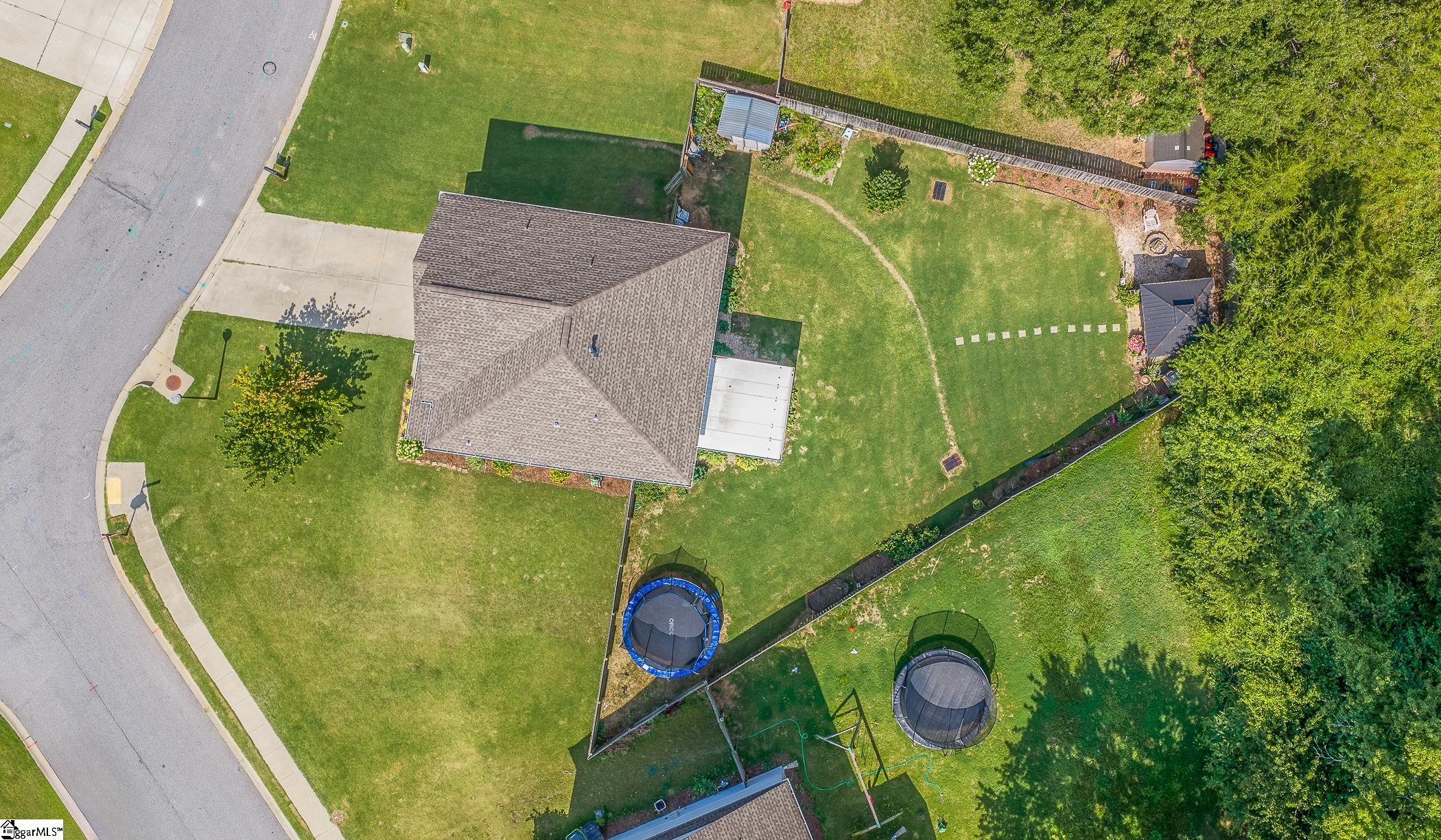 719 Camberwell Road Simpsonville, SC 29680 - Photo 5 of 46