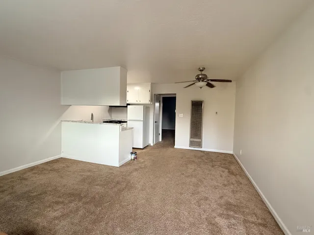 $1,400 | 825 1st Street, Benicia, CA 94510