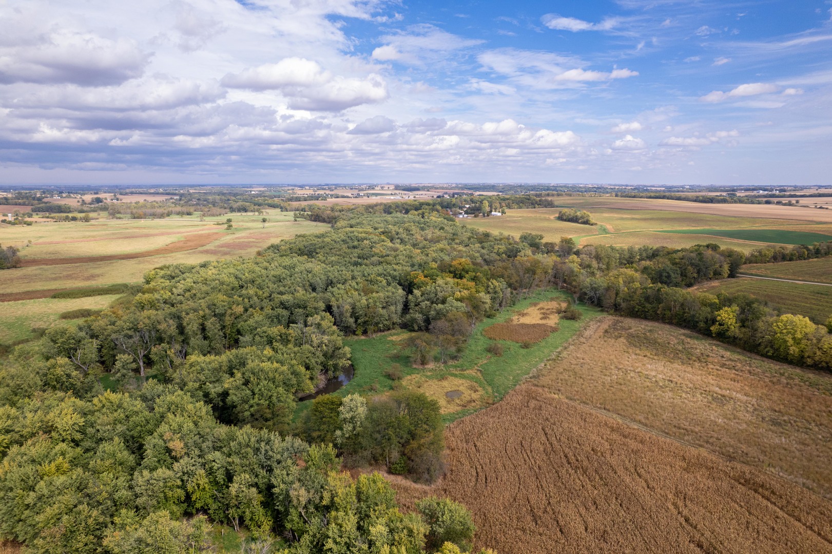 3537-3577 North Iris Hill Road Freeport, IL 61032 - Photo 4 of 60