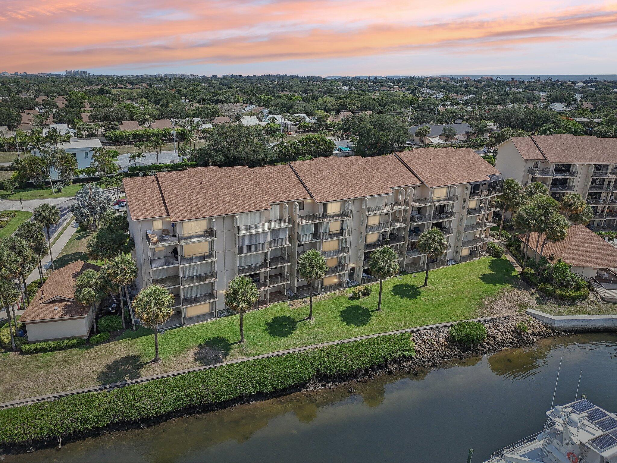 1601 Marina Isle Way, Unit 101 Jupiter, FL 33477 - Photo 32 of 32 43-web-or-mls-VT-2405-2