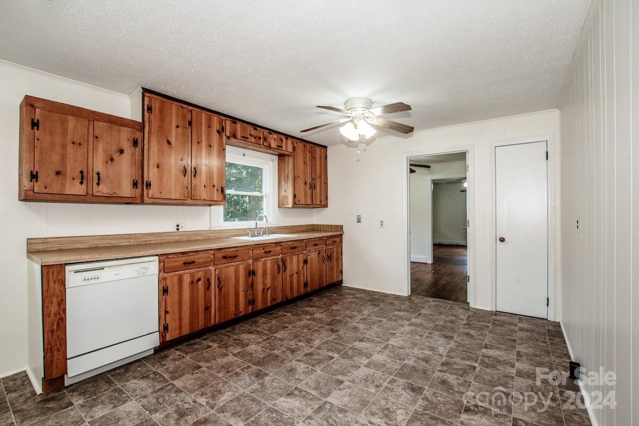 1214 Bethpage Road Kannapolis, NC 28081 - Photo 27 of 43 Gallery Image 27