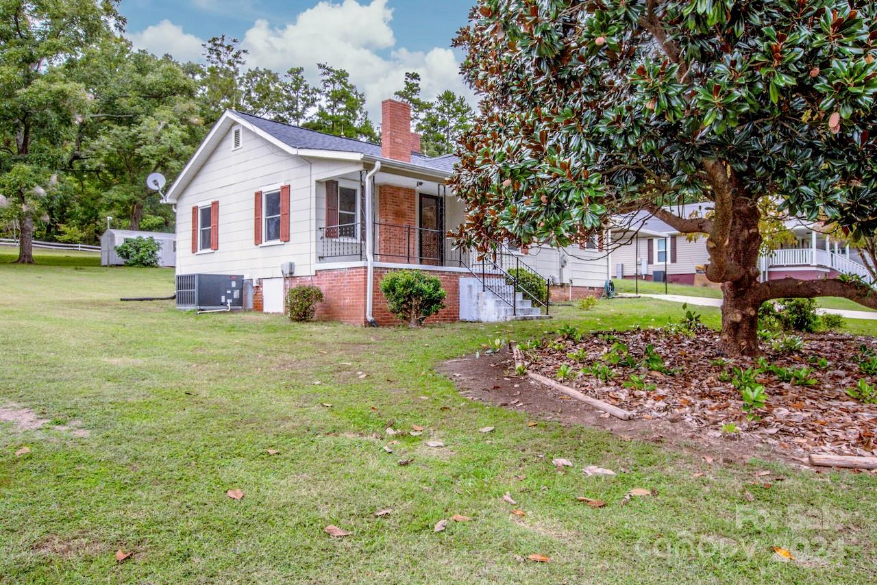 1214 Bethpage Road Kannapolis, NC 28081 - Photo 3 of 43 Gallery Image 3