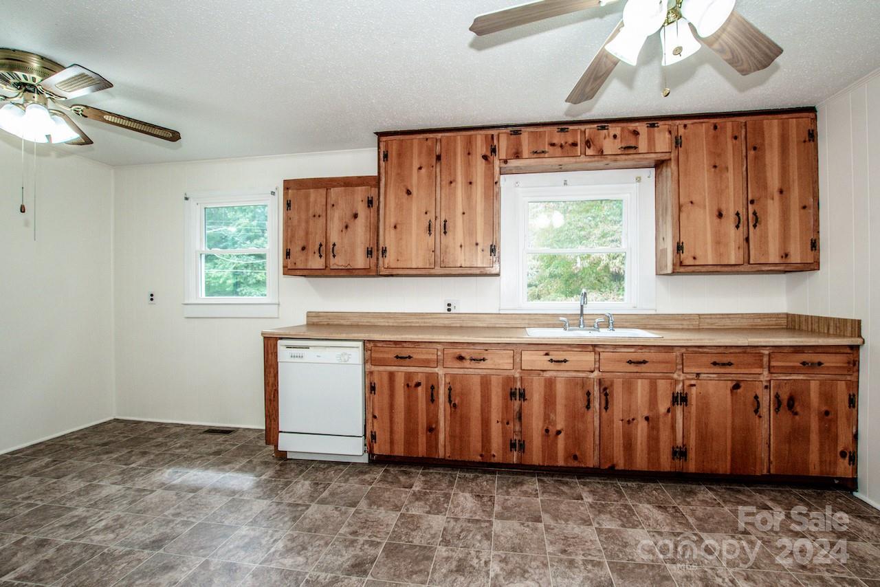 1214 Bethpage Road Kannapolis, NC 28081 - Photo 31 of 43 Gallery Image 31