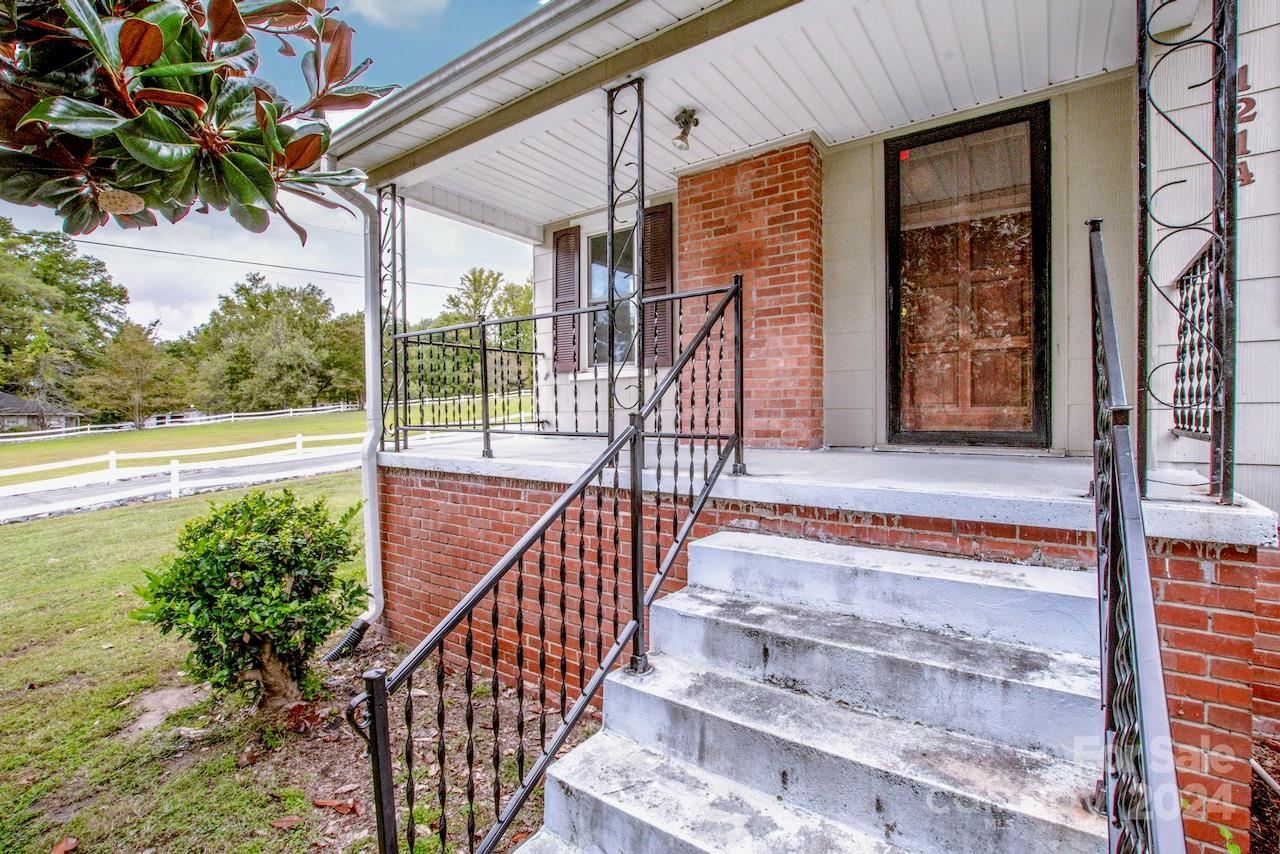 1214 Bethpage Road Kannapolis, NC 28081 - Photo 7 of 43 Gallery Image 7