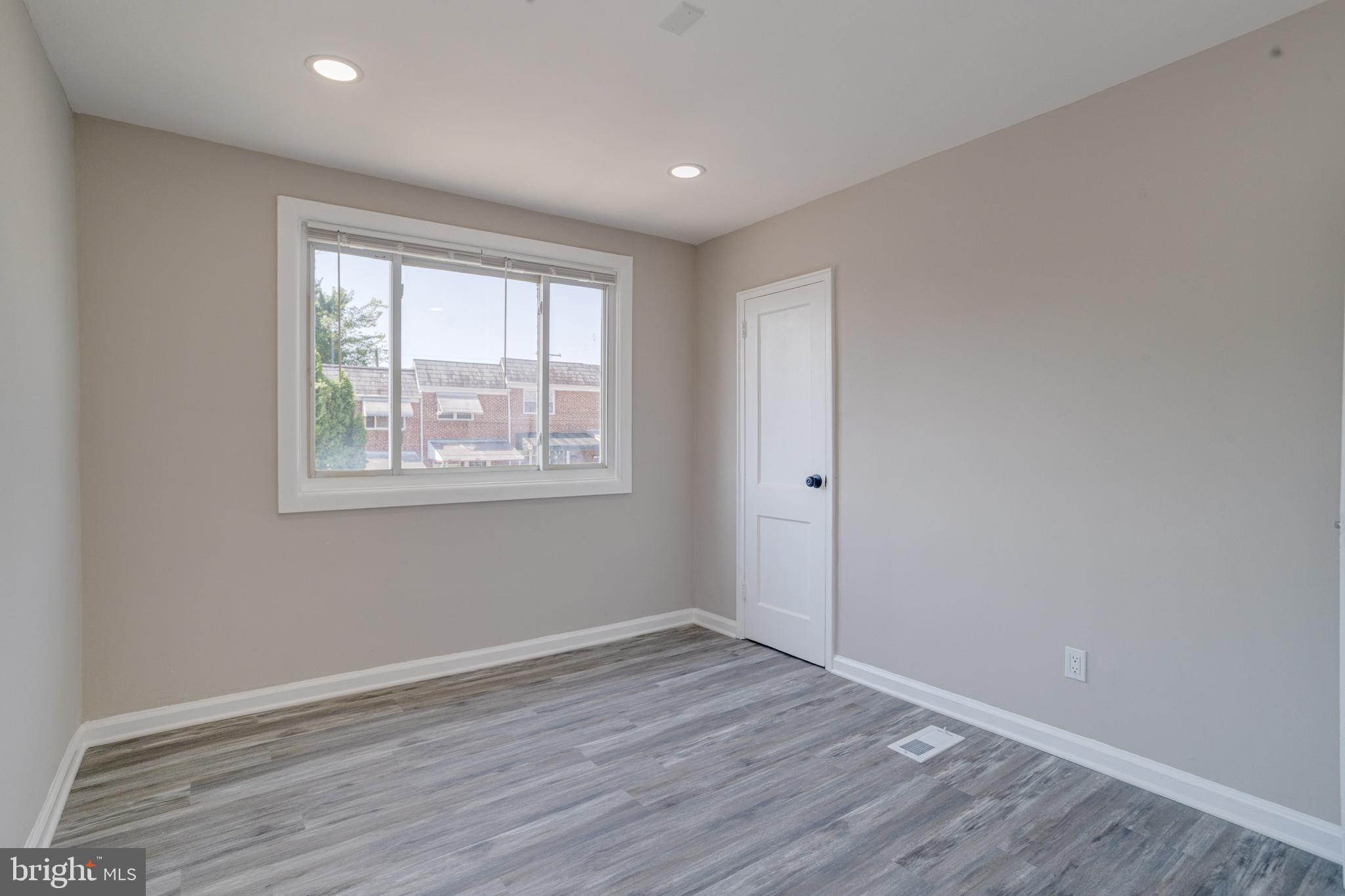 4100 Colborne Road Baltimore, MD 21229 - Photo 22 of 47