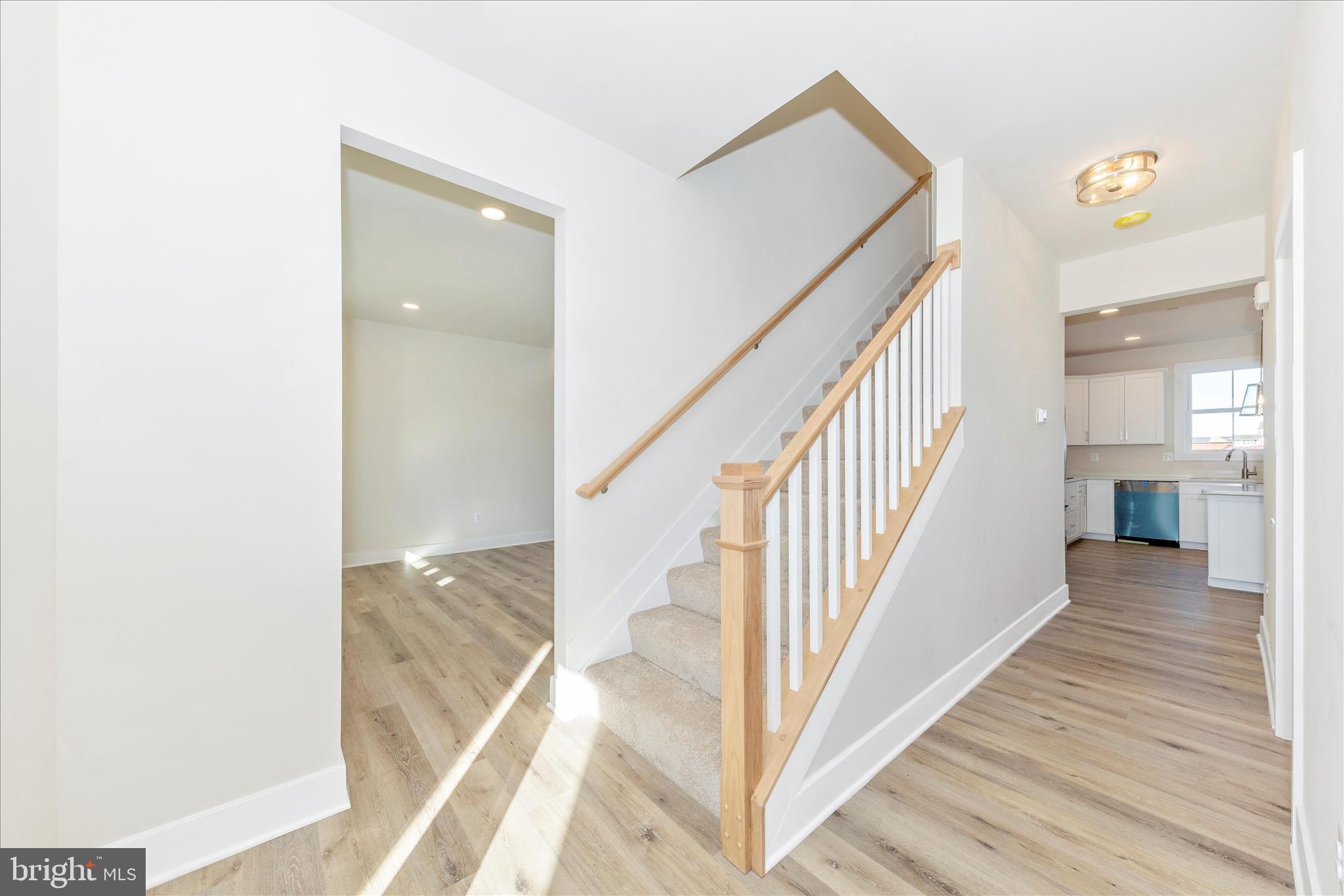 11705 Ashton Road Clear Spring, MD 21722 - Photo 7 of 55 Stairs