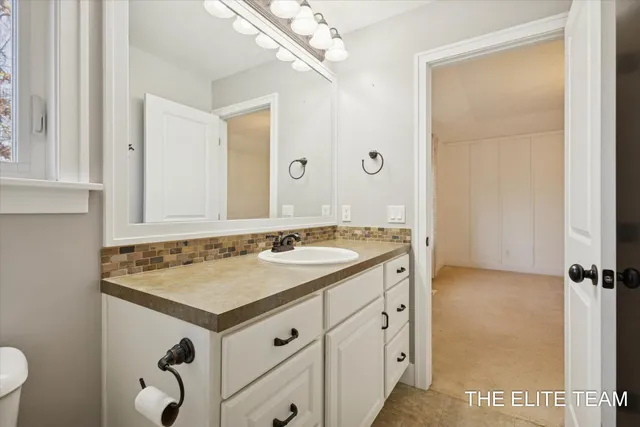 $395,000 | 950 Whitetail Court, Ionia, MI 48846