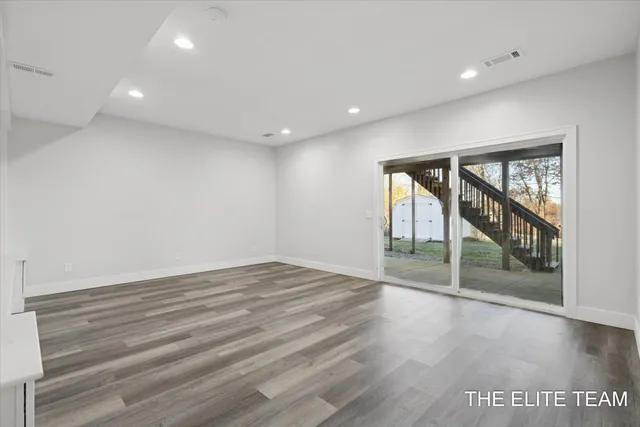 $395,000 | 950 Whitetail Court, Ionia, MI 48846