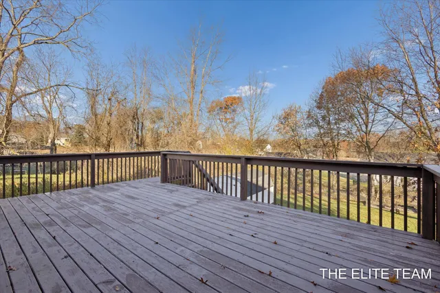$395,000 | 950 Whitetail Court, Ionia, MI 48846