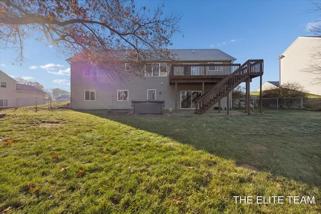 $395,000 | 950 Whitetail Court, Ionia, MI 48846