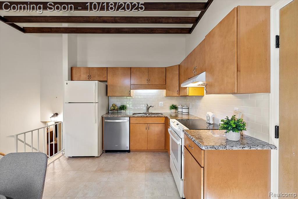 16385 Farmington Road Livonia, MI 48154 - Photo 15 of 55 Gallery Image 15