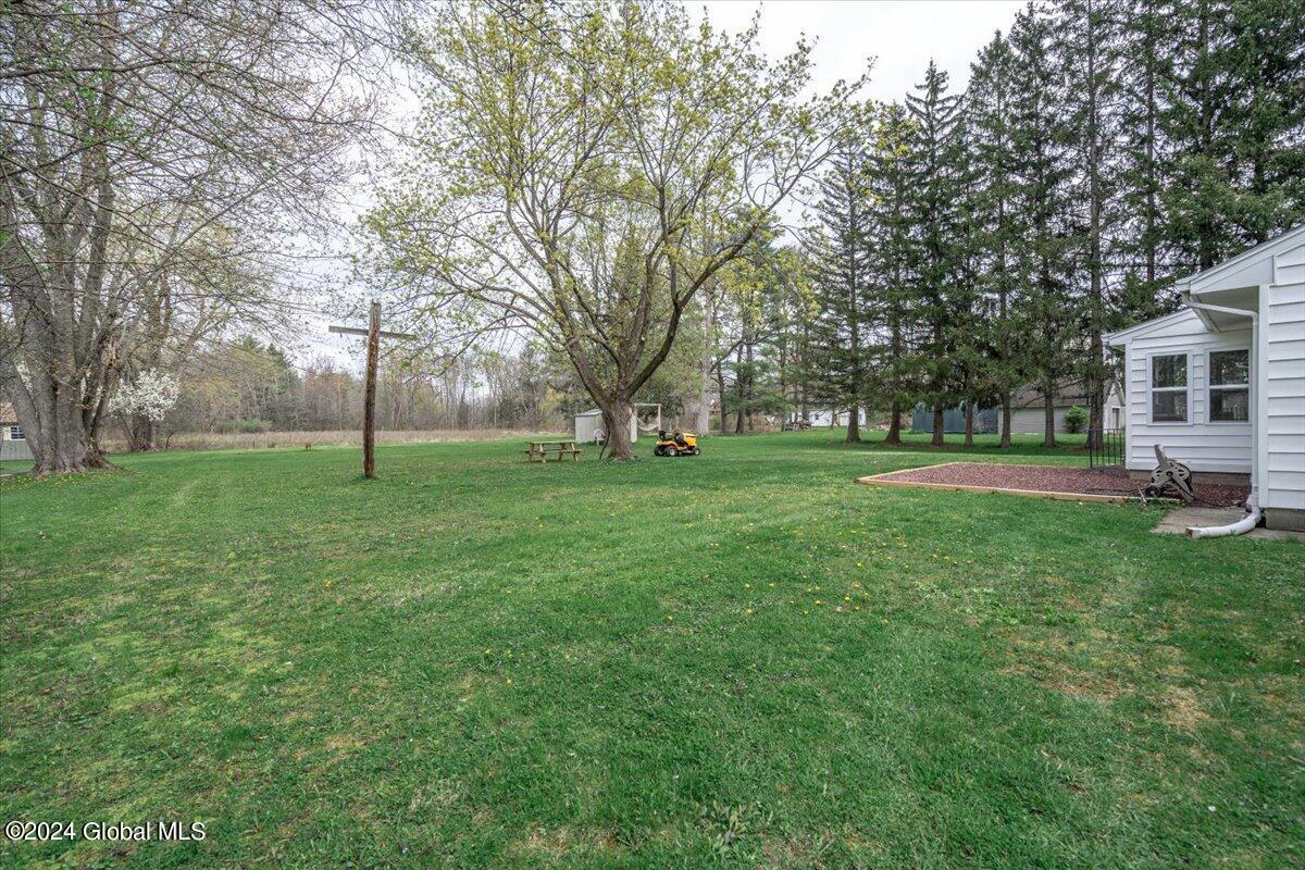 933 Riverview Road Rexford, NY 12148 - Photo 30 of 32 24