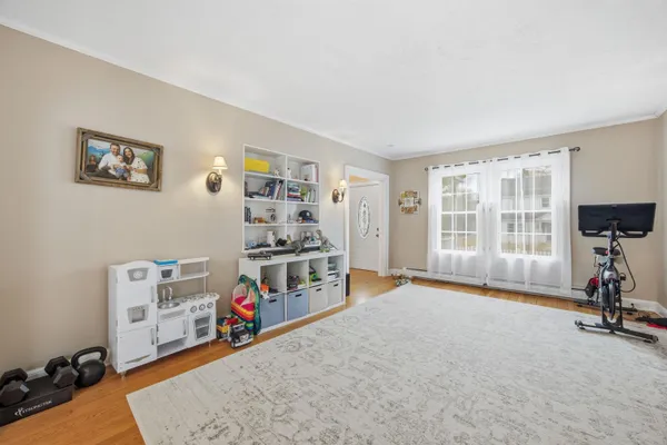 $3,000 | 2 Garland Street, Plymouth, NH 03264