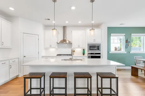 $749,900 | 466 Cool Bend Lane, Summerville, SC 29486