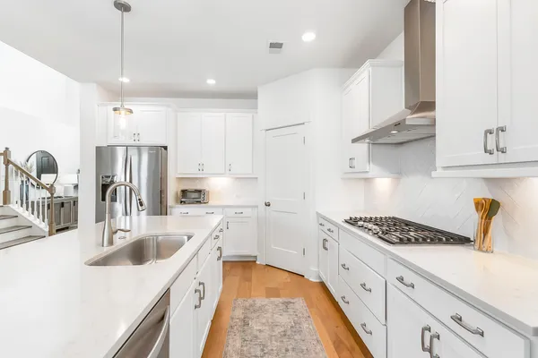 $749,900 | 466 Cool Bend Lane, Summerville, SC 29486